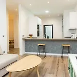 Moderno Laud3 - Nuevo/familiar/wifi/tv Valladolid