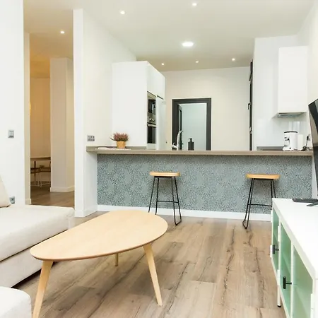 Moderno Laud3 - Nuevo/familiar/wifi/tv Apartamento *