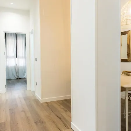 Moderno Laud3 - Nuevo/familiar/wifi/tv Apartamento *